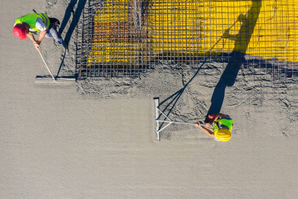 Best Concrete Pool Decks in Mcallen, TX